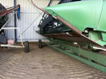 2011 John Deere 9870 Header with JD640 Front