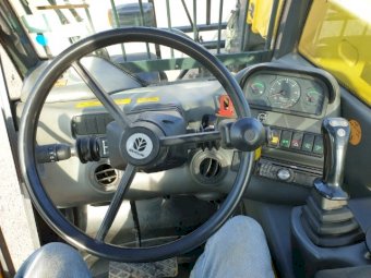 New Holland Telehandler.