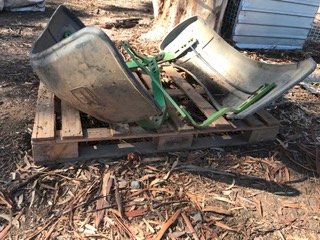 John Deere 55 series Mud Guards