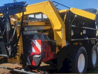 2021 New Holland Big Baler 1290 HIGH DENSITY with Crop Cutter