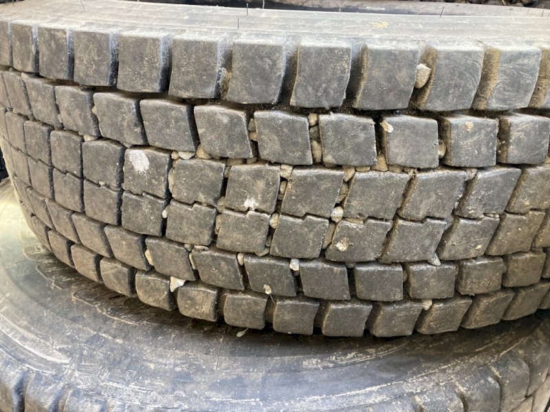 305 70 22.5. Truck Tyres
