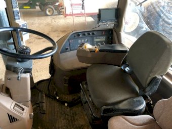 1999 John Deere 8200 Tractor