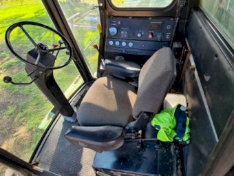 John Deere 7720 Titan ll with 30 ft Front