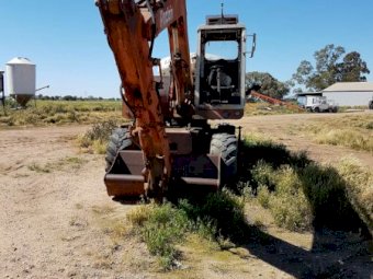 Poclain Mobile Excavator