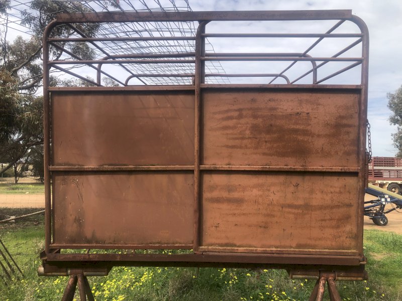 Cattle & Sheep Stock Crate