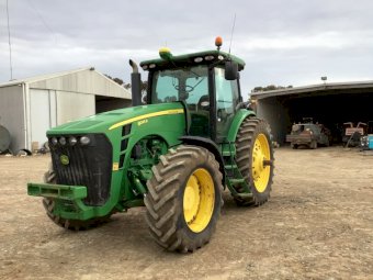 2009 John Deere 8245 R Tractor