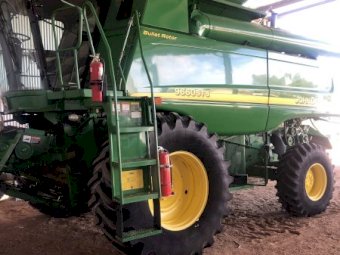 2006 John Deere 9660STS Header Only