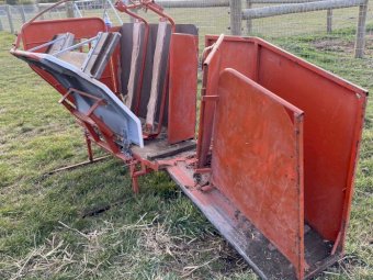 Hecton Sheep Handler