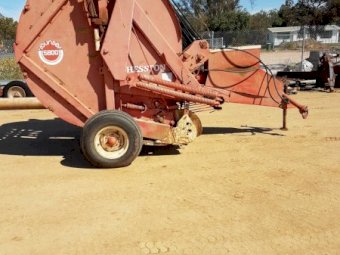 Hesston 5800 Round Baler ##PRICE REDUCED##