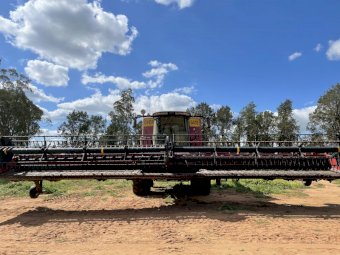 2014 Case IH 3152 Draper Front