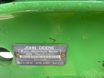 John Deere 7700 Tractor with Duals