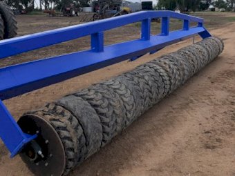 Rubber Tyre Roller 8m wide