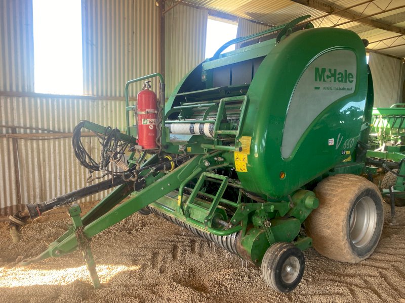 2011 McHale V 660 Baler
