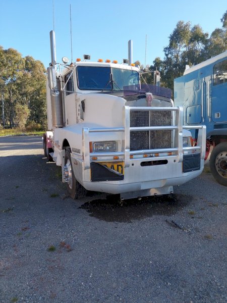 1990 Kenworth T 600  Prime Mover