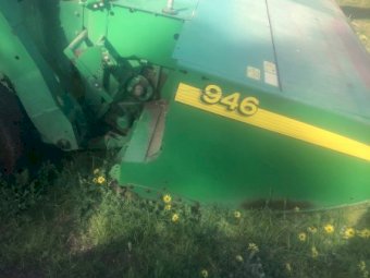 2010 John Deere 946 Mower Conditioner
