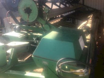 John Deere 25ft Windrower ( MacDon 3000 )