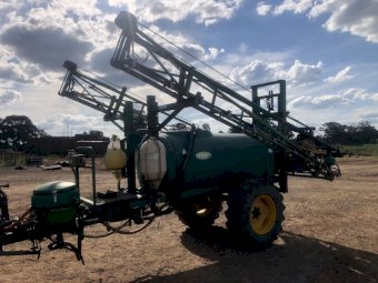 2001 Goldacres 2500L Special Boom Spray
