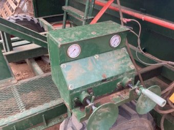 Richiger R950 Grainbag Inloader