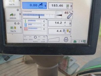 2012 John Deere 7200 R Tractor