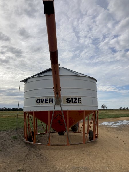 2005 Sherwell 1511D 31T Auger Field Bin