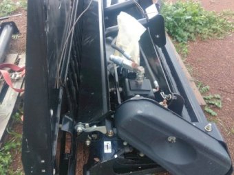 MacDon  HC 10 Conditioner Attachment  