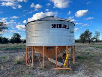 Sherwell 28 mt Field Bin