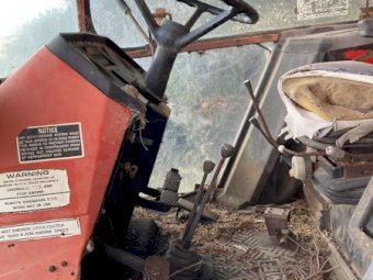 Massey Ferguson 690 Tractor