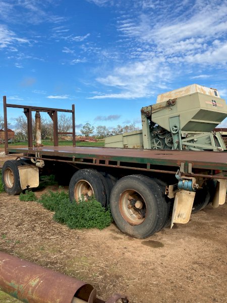 20' Hamelex Flat Top Trailer