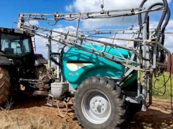 Sprayrite 18m / 2000L Boom Spray