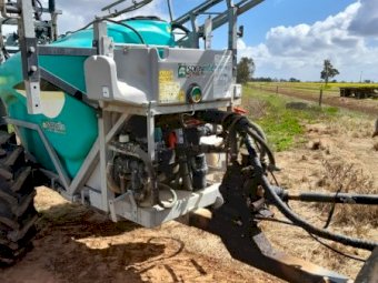 Sprayrite 18m / 2000L Boom Spray