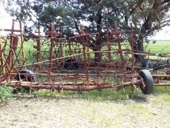 13 Section Coolamon Hydraulic Trash Harrows