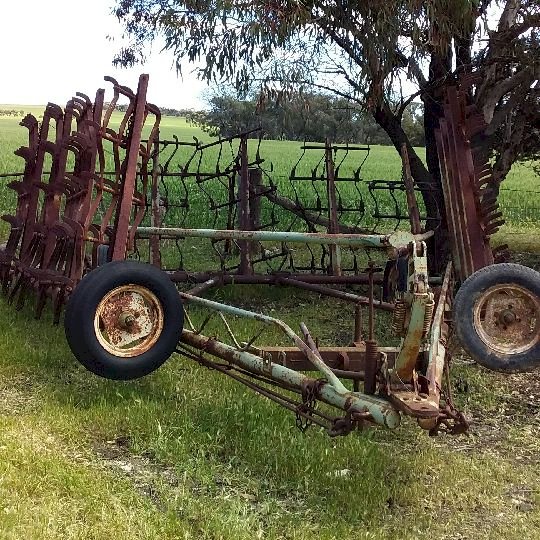 13 Section David Shearer Hydraulic Trash Harrows