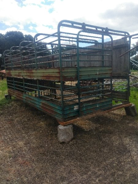 Two Deck Stock Crate 16ft × 8ft