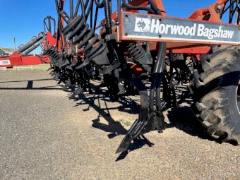 Horwood Bagshaw Air Seeder 36ft 350 Scaribar & 6000 Stream Line Cart