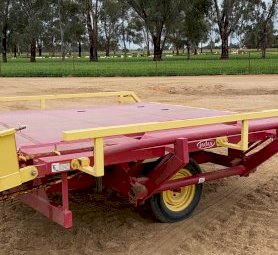 Jaden 15 Bale Accumulator