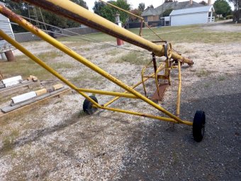 Mobilco 5" X 30' Auger