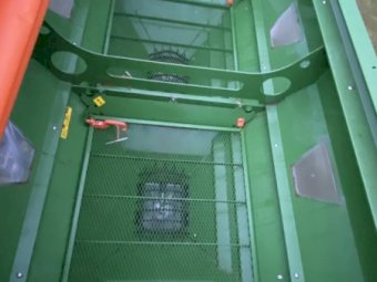 2012 Amazone ZAM Ultra 3600 lt Spreader