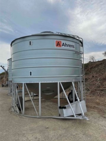 Under Auction - (A162)  Ahrens 33MT Gravity Field Bin 