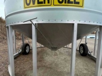 Under Auction - (A162)  Ahrens 33MT Gravity Field Bin 