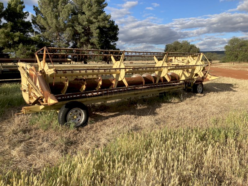 New Holland Header Front 6m/20ft