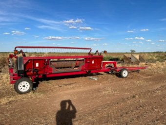 Case 1015 Pick Up Front