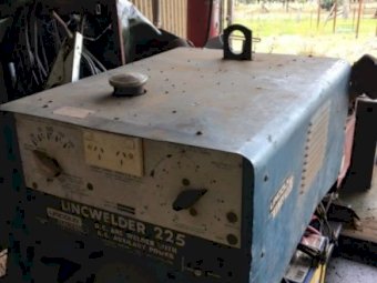 Lincoln Welder/generator LincWelder 225, Kohler series 2 twin 19