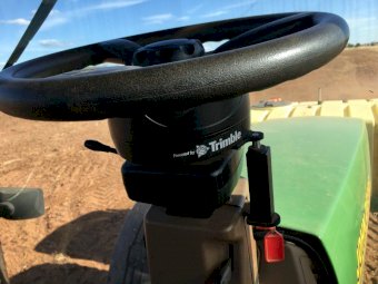 Case/Trimble GPS