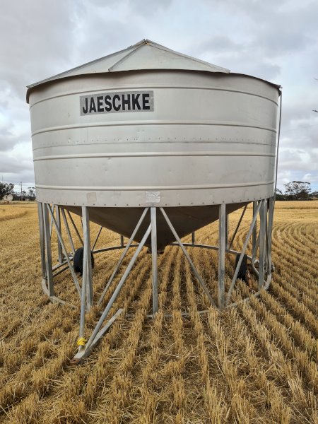 Jaeschke 29t Field Bin