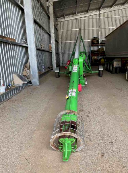 Grainrite 60' x 10.5" Self Propelled Auger