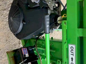 Grainrite 60' x 10.5" Self Propelled Auger