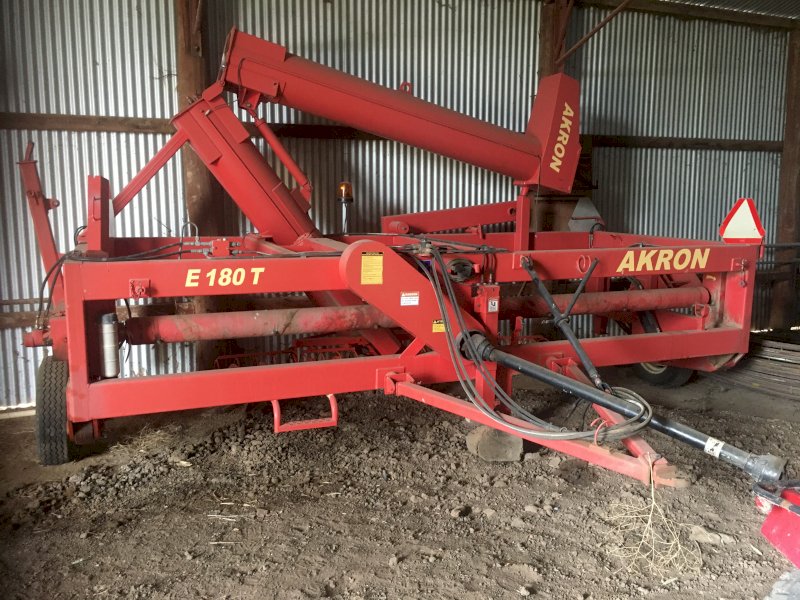 Akron E180T Grain Bag Unloader