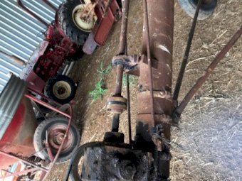 30' x 8" Auger with Petrol Motor