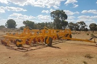 1997 Multi Farming Systems Multiplanter