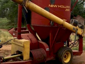 New Holland 355 Hammer Mill
